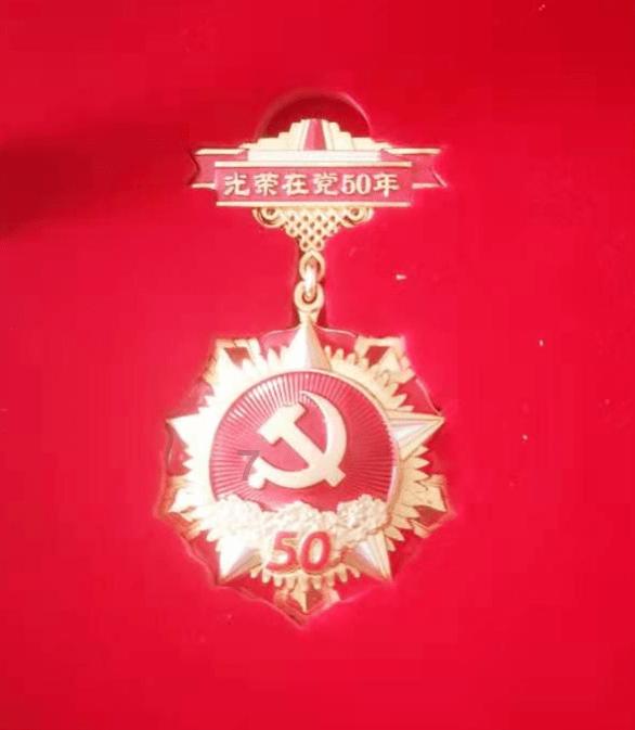 机智问答网页男友总是没事儿就吃醋,我该怎么给他足够的安全感?,快速解答你的问题